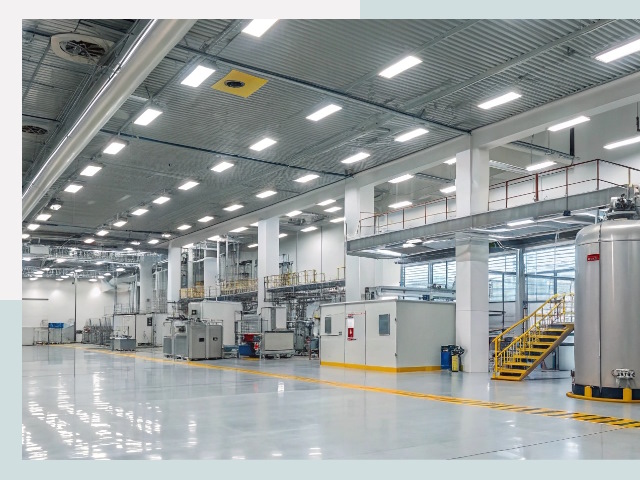 Освещение ангаров в Клине от 615 руб. - Эффективные решения